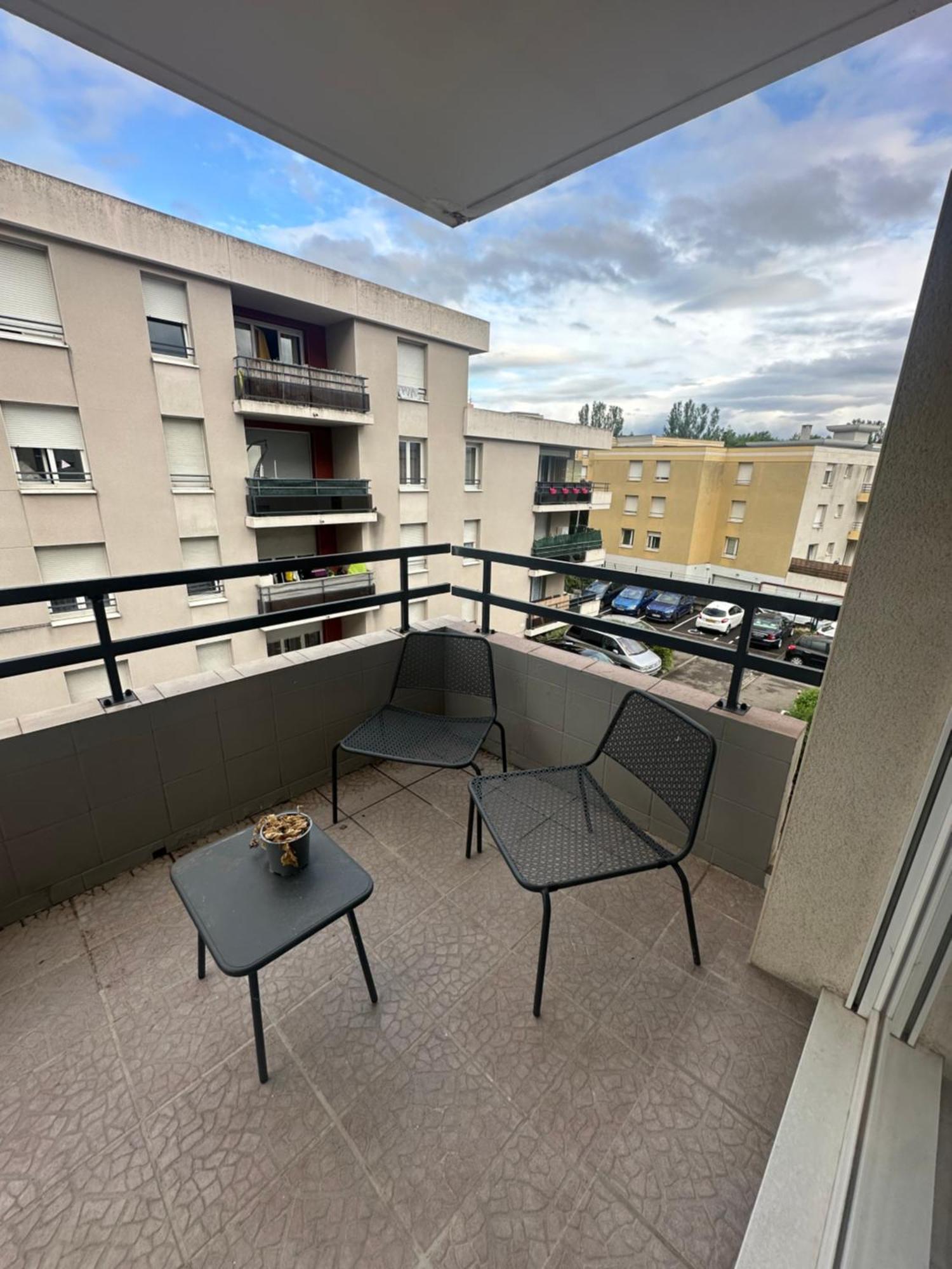Tres Beau Trois Pieces Avec Vue Degagee Apartment Strasbourg Exterior photo