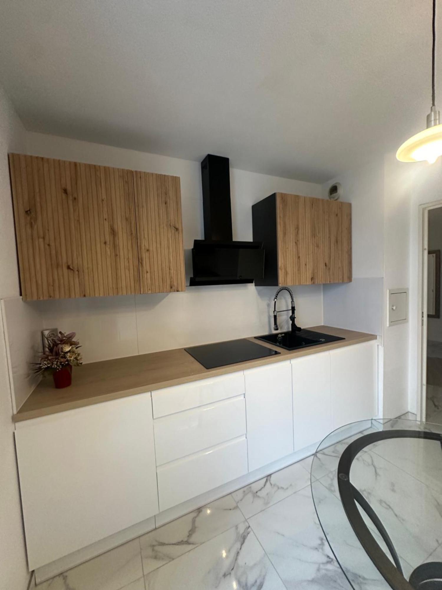 Tres Beau Trois Pieces Avec Vue Degagee Apartment Strasbourg Exterior photo